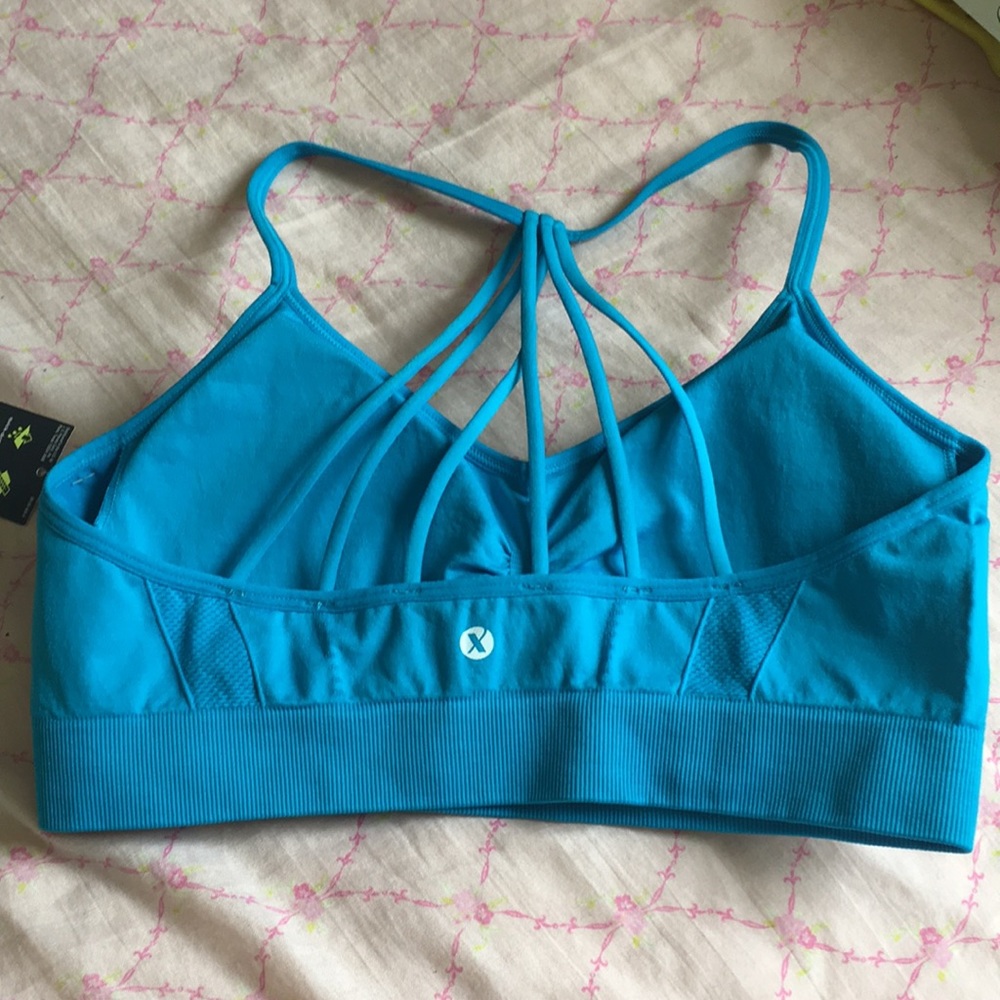 Light-Support Bra - Picture 2 of 3